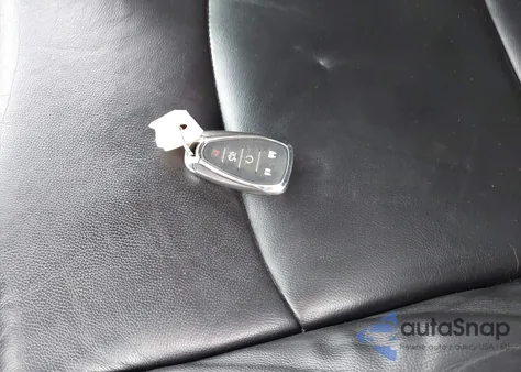 2016 Chevrolet Malibu 1Lt из США, поврежденный, VIN 1G1ZE5ST5GF210008